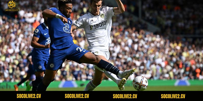 Phong độ hai bên được đánh giá là một trời một vực